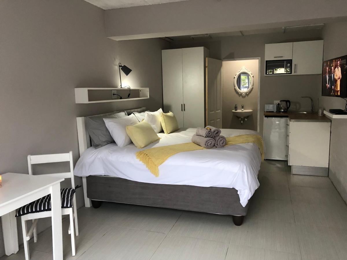 شرق لندن Second Best Accommodation المظهر الخارجي الصورة
